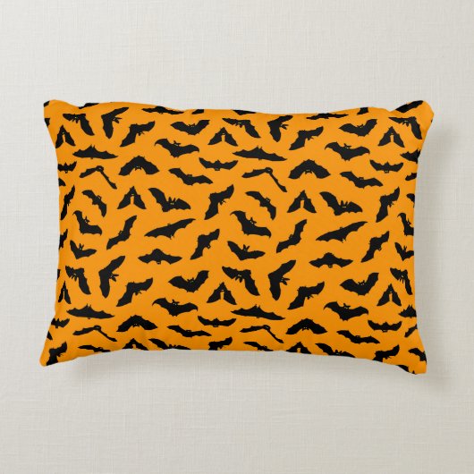 オレンジハロウィン飛んでいるこうもり アクセントクッション (裏面)