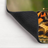 オレンジバタフライオンワイルドヒアシンスのアパレル&ギフト マウスパッド (コーナー)