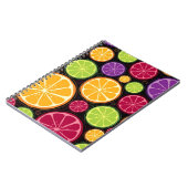 オレンジパターンおよび背景 ノートブック (左側)