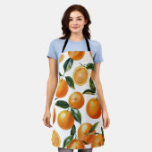 オレンジパターン エプロン (着用した状態)