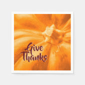 オレンジパンプキ与えン感謝してい感謝祭ホリデー スタンダードカクテルナプキン (正面)