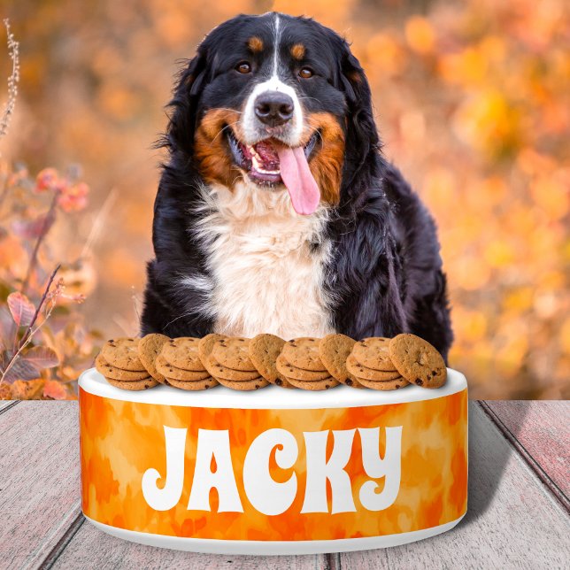 オレンジパーソナライズされた絞り染めの犬または猫の名前 ボウル (クリエイターアップロード済み)