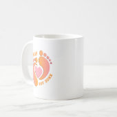 オレンジピンクベビー足マグforナナ コーヒーマグカップ (正面左)