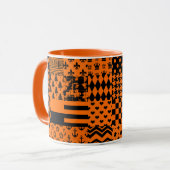 オレンジブラック混合パターンパッチワークデザイン マグカップ (正面左)
