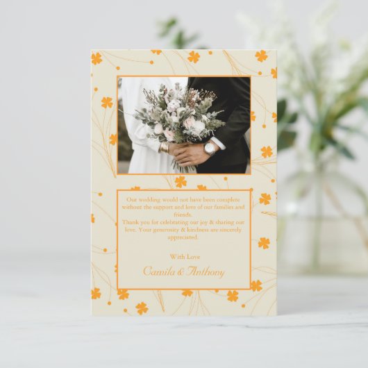 オレンジベージュレトロY2K 70sフラワーパターン サンキューカード (スタンド正面)