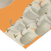 オレンジホワイトパンプキンズ感謝祭秋 ロングテーブルランナー (コーナー)