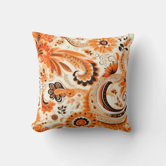 オレンジボホペイズリーシームレスパターン クッション (正面)