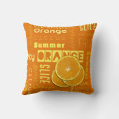 オレンジモダンタイポグラフィフルーツスライス クッション (裏面)