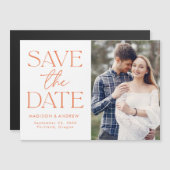 オレンジモダン色のタイポグラフィ写真の保存日付 マグネット招待状 (正面/裏面)