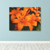 オレンジリリーズキャンバスプリント キャンバスプリント (インサイチュ (ウッドフロア))