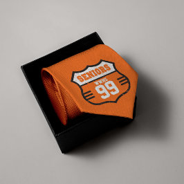 オレンジ動揺して色の高齢者の道路標識 ネクタイ