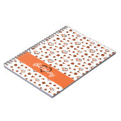 オレンジ応援ハート、ポンポン、メガフォンパターン ノートブック (左側)