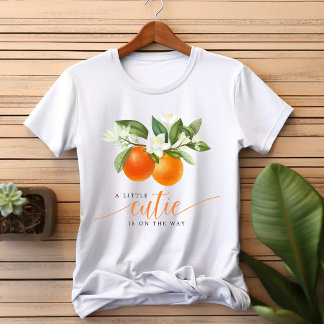 オレンジ柑橘類リトルかわいこちゃんオンザウェイベビーシャワー Tシャツ