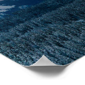 オレンジ白熱［赤熱］光を放つ色の冬の山脈 ポスター (角)