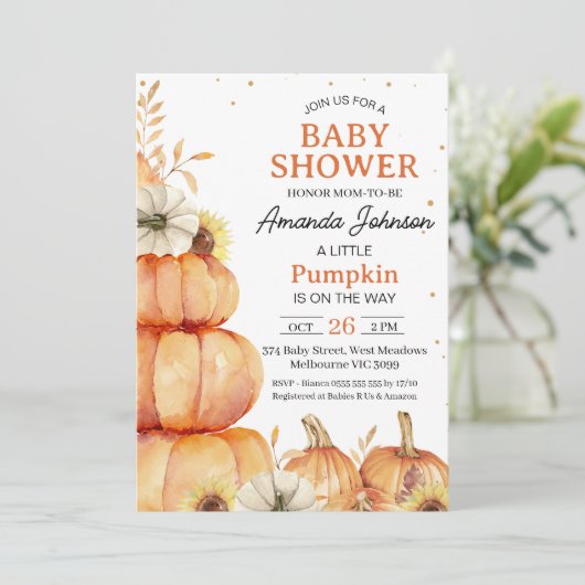 オレンジ素朴色の小さなかぼちゃスタック赤ちゃんシャワー 招待状 (スタンド正面)