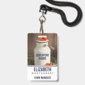 オレンジ素朴色の花付き白ミルクジュグ写真 バッジ (Back with Lanyard)