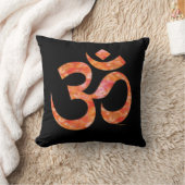 オレンジ絞り染めオムシンボルスピリチュアルブラックピロー クッション (ブランケット)