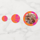 オレンジ色とホットピンク色のグラデーション（写真あり） コンフェッティ (正面)