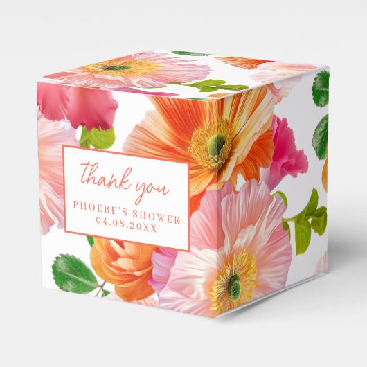 オレンジ色と明るいピンクの花柄のウェディングスクエア フェイバーボックス (正面サイド)