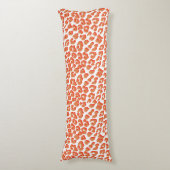 オレンジ色と白ヒョウ印刷 ボディピロー (正面縦)