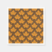 オレンジ色と茶色の秋カエデ葉のパターン スタンダードカクテルナプキン (正面)