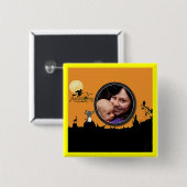 オレンジ色にハロウィーンの夜あなたの写真を追加 缶バッジ (正面&裏面)