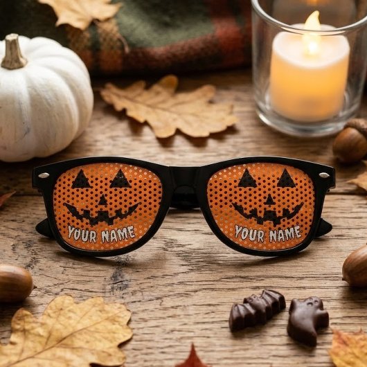 オレンジ色のかぼちゃにハロウィーンの名前を入れよう レトロサングラス