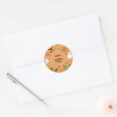 オレンジ色のかわいいハロウィン1歳の誕生日 ラウンドシール (封筒)