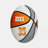 オレンジ色のグレーの女の子バスケットボールの記念 メタルオーナメント (正面左)