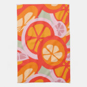 オレンジ色のグレープフルーツの夏の明るい果実 キッチンタオル (縦)