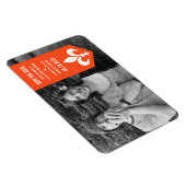 オレンジ色のシックなフローリッシュバナー日付磁石を保存 マグネット (右側)