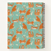 オレンジ色のタビー猫が物を倒す ノートブック (裏面)