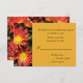オレンジ色のデイジーの花の結婚式出欠確認カード 招待状 (正面/裏面)