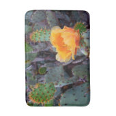 オレンジ色のトゲのナシのサボテンの花の写真 バスマット (正面縦)