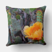 オレンジ色のトゲのナシの花 クッション (裏面)