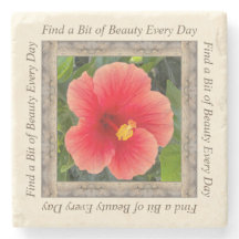 オレンジ色のハイビスカスを使用した大理石フォトコースター