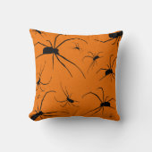 オレンジ色のハロウィンスパイダースパターン、ブラックスパイダー クッション (正面)