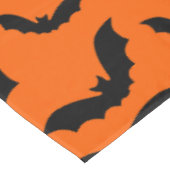 オレンジ色のハロウィン吸血鬼コウモリ ゴシック テーブルクロス (アングル)
