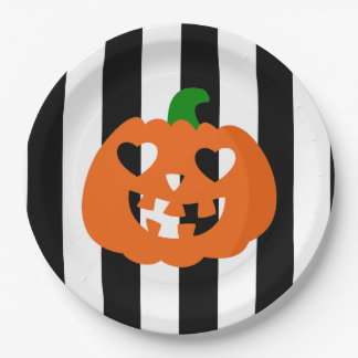 オレンジ色のハロウィン ハート型のパンプキン ストライプ ペーパープレート