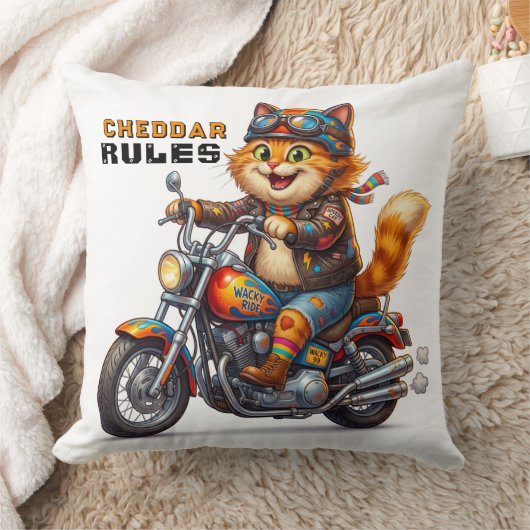 オレンジ色のバイクに乗ったかわいい猫 クッション (ブランケット)