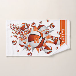 オレンジ色のバスケットボールが女の子をモノグラムの主演する ハンドタオル