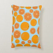オレンジ色のフルーツパターン アクセントクッション (裏面(縦))