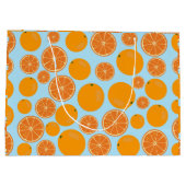 オレンジ色のフルーツパターン ラージペーパーバッグ (裏面)