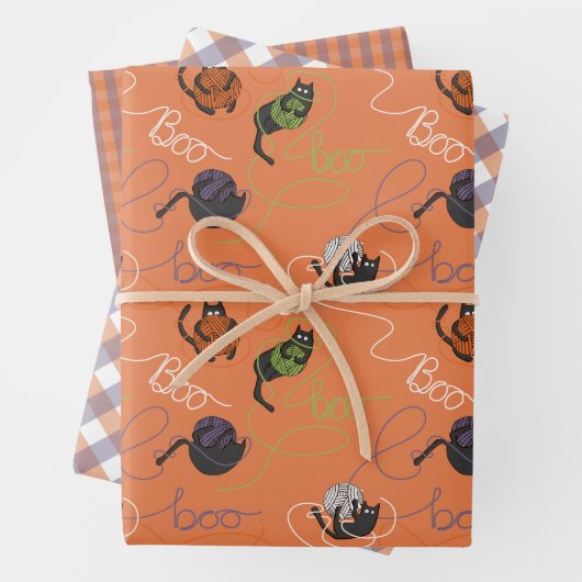 オレンジ色のブーの効いた子猫のハロウィーン ラッピングペーパーシート (インサイチュ)