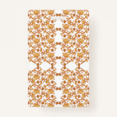 オレンジ色のモチフリースを使用した対称花パターン バッジ (裏面)