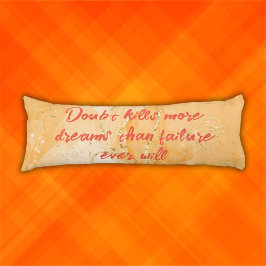 オレンジ色のモノグラムと金ゴールドの疑いが多くの夢を殺す ボディピロー