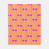 オレンジ色のラインとピンクのボックス フリースブランケット (正面)