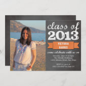 オレンジ色のリボンのバナーの黒板の写真卒業 招待状 (正面/裏面)