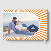 オレンジ色のレトロなピンクのインスパイア70s結婚の色 ゲストブック (裏面)