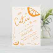 オレンジ色の小さなかわいこちゃん手描き柑橘系ベビーシャワー 招待状 (スタンド正面)